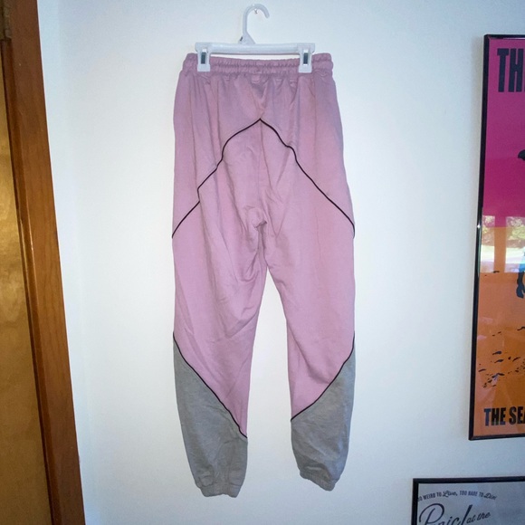 Colorblock Joggers - Picture 4 of 6